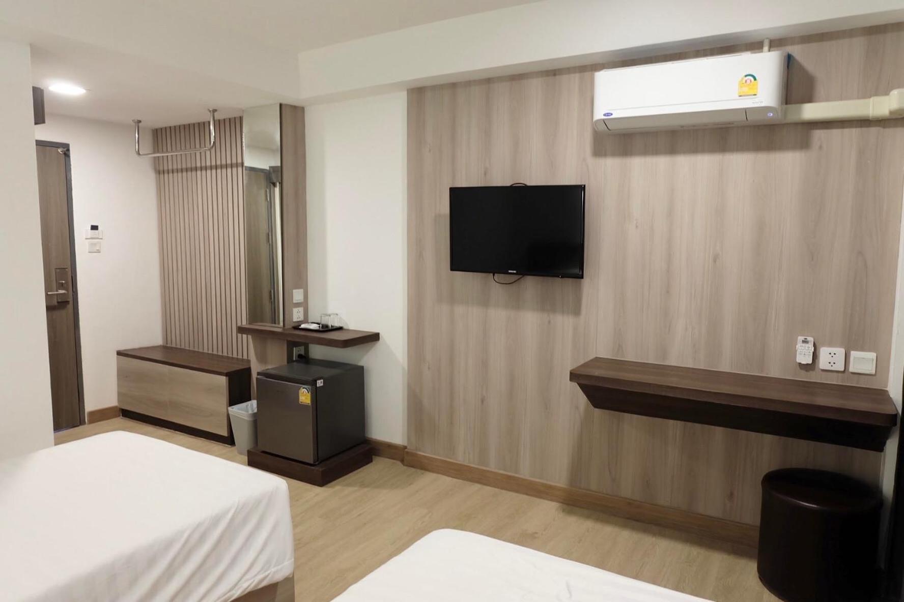 U-Thong Hotel Phitsanulok Exteriör bild